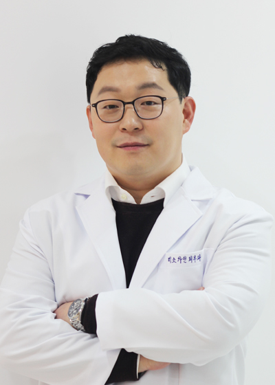 <strong>최지훈</strong> 원장