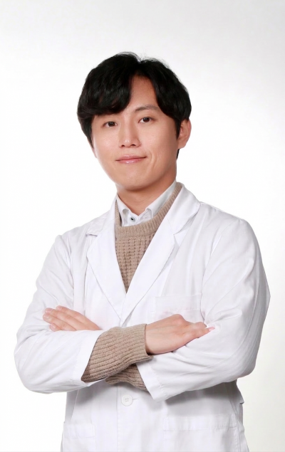 <strong>박태흠</strong> 원장